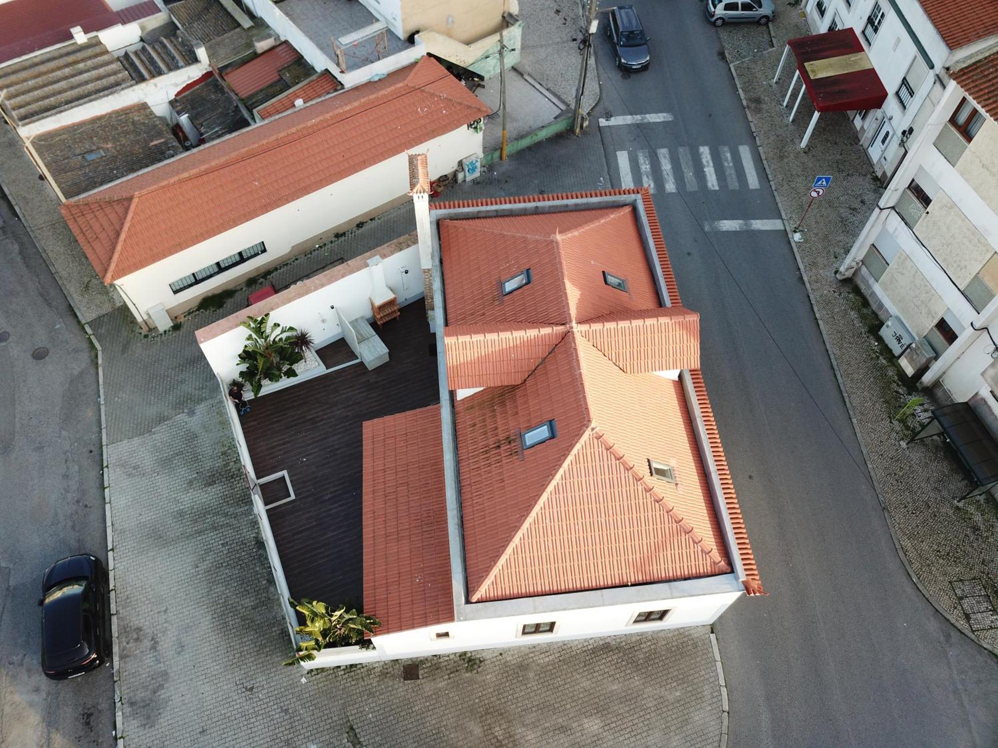 Surfsoul Guesthouse - Bed And Breakfast Peniche Exterior foto